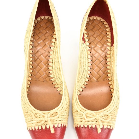 BOTTEGA VENETA: Red, Leather & Raffia Kitten Heels/Pumps - Picture 3 of 10